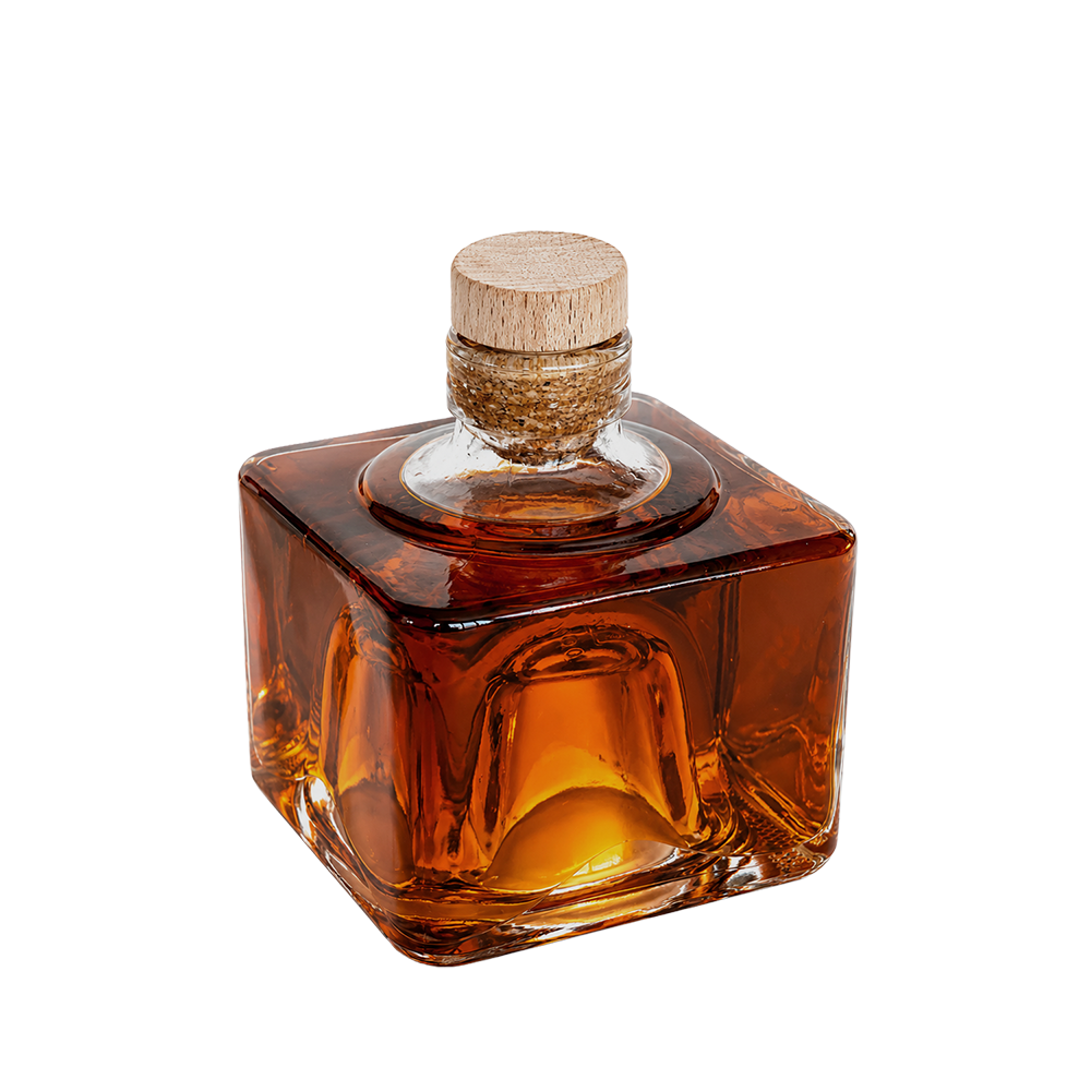 BOUTEILLE EMPILABLE CARRÉE 20 CL