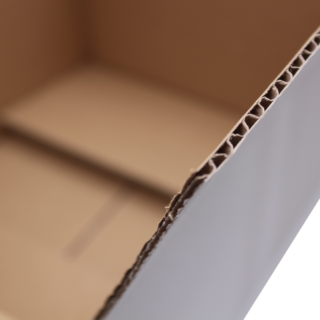 caisse en carton de 6 bouteilles de vins couchées